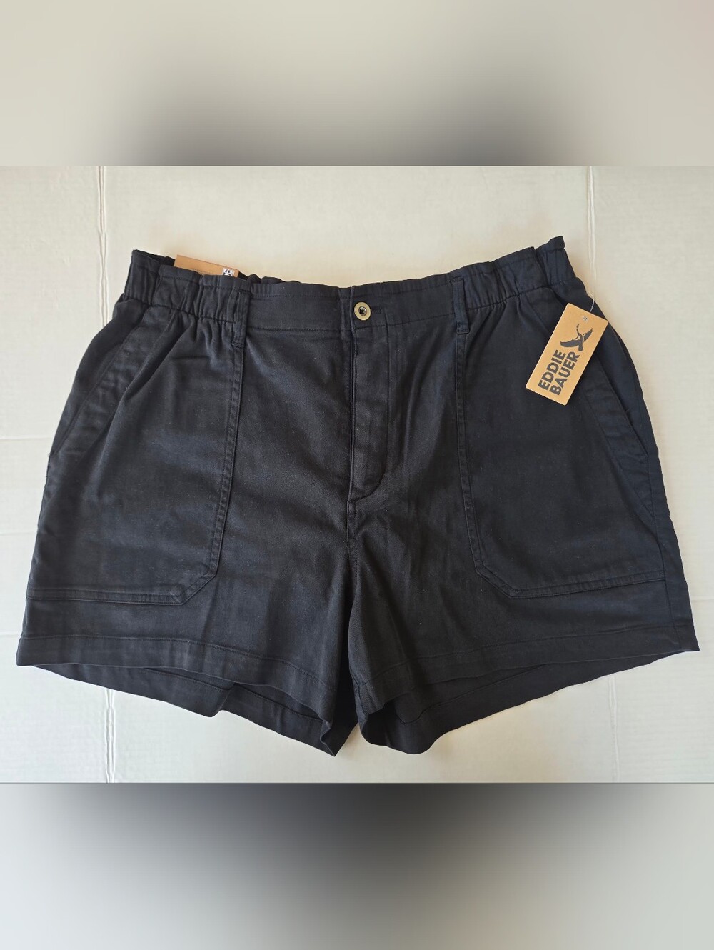 NWT Eddie Bauer Women's Everyday Shorts Black Size XL  Paperbag Stretch Waist